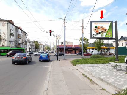 Scrolller, Scroll  in Zhytomyr, 2.3x3.14  Grusevs'kogo st. - Pokrovs'ka st., bila supermarketu "Sil'po", na svitlofori, v storonu pl. Peremogi - 446648 Photo 1