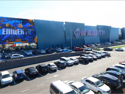 Video Billboard A in Chabani, 10x34  Одеське шосе, 8, Епіцентр, 3 екрани - 643005 Photo 1