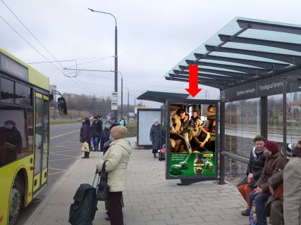 Citylight  in Lviv, 1.8x1.2  Hutorivka st., 35, zup. "Duhovna seminaria" (prava), v storonu st. Strijs'koi Photo 1