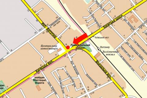 Prismatron, Prism A in Zhytomyr, 3x6  Kiivs'ka st. / Nezaleznosti av. (kol. Vatutina st.), bila avtovokzalu, na svitlofori, v centr - 18504 scheme