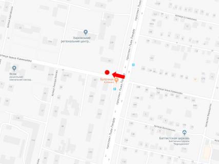 Billboard  in Kharkiv, 3x6  Kamiseva st. - av. L'va Landau, na svitlofori, v storonu st. Ak. Pavlova scheme