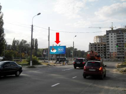 Billboard B in Sumi, 3x6  Zelenko st. / Prokof''eva st., bila TRC "Evroport", supermarketu "Ekomarket" Photo 1