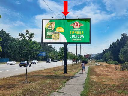 Prismatron, Prism A in Kyiv, 3x6  Bratislavs'ka st. - st. Krajna (300 m.), v storonu st. m. "Cernigivs'ka" - 215126 Photo 1