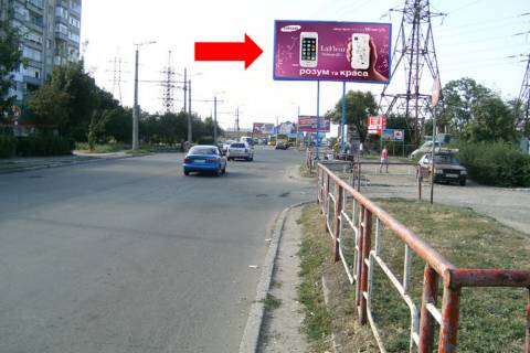 Billboard A in Kropyvnytskyi (Kirovograd), 3x6  Popova st. / Geroiv Ukraini st. (kol. Geroiv Stalingradu st.), bila rinku "Avgust" Photo 1
