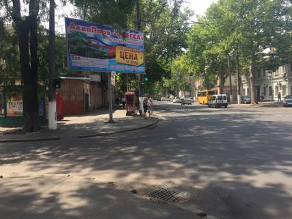 Billboard  in Odessa, 3x6  Zaporiz'ka st., 15, navproti, z centru Photo 1