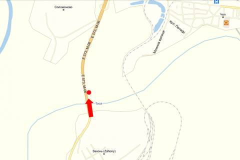 Billboard A in Chop, 3x6  Kontrol'no-propusknij punkt "Cop", v''izd z boku Ugorsini scheme