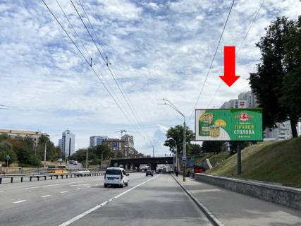 Prismatron, Prism A in Kyiv, 3x6  Peremogi av. 57, st.m. "Berestejs'ka", v centr - 214631 Photo 1