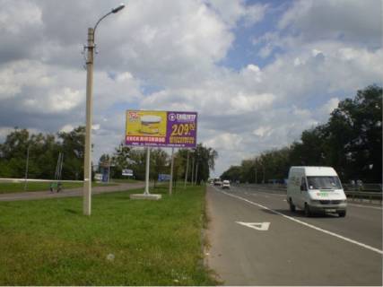 Billboard B in Rivne Dubens'ka st. - Aviatoriv st., 5a, v'izd v misto, z boku m. L'viv Photo 1