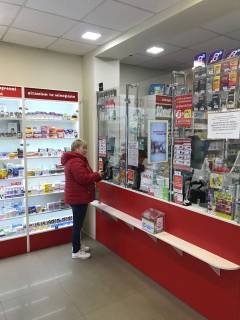 Video Billboard A in Rozhishche Nezaleznosti st., 1, apteka "Volin'farm", prajs za rolik 10 sek 1 vihid/5 hvilin, na dvostoronn'omu ekrani, vid 144 vihodiv na den'. Rozrahunok dla insih parametriv translacii utocnujte u menedzera. - 380363 Photo 1