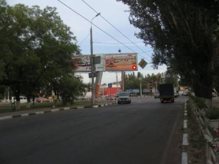 Billboard A in Kherson Naftovikiv st. - Peremogi pl., v centr, pravij Photo 1
