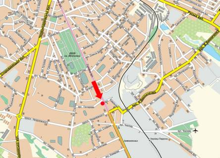 Citylight A in Chernivtsi, 1.8x1.2  Golovna st., 124 / Goncarova st., bila fabriki "Impul's", z centru scheme