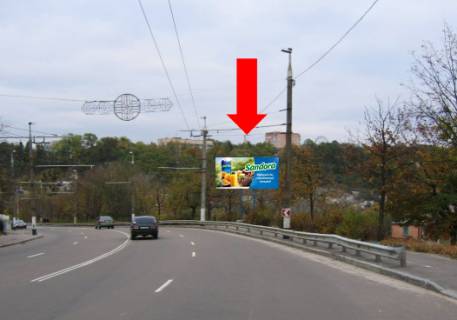 Billboard A in Zhytomyr, 3x6  Cudnivs'ka st. (kol. Cernahivs'kogo st.)  / Naberezna st., bila mostu, v centr Photo 1
