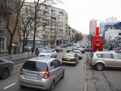Citylight  in Kyiv, 1.8x1.2  Klovs'kij Uzviz 9/2 - st. Mecnikova, na svitlofori, v storonu st. Mecnikova Photo 1