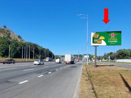 Video Billboard A in Kyiv, 3x6  Stolicne sose, bila AZS "Glusco", 300 m do Pivdennogo mostu, do centru, (rolik 10 sek, 1 vihid/1,5 hvilini) - 369764 Photo 1