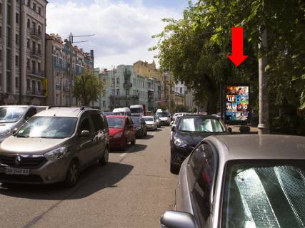 Citylight  in Kyiv, 1.8x1.2  Zilans'ka st., 38 / st. Volodimirs'ka, v storonu pl. Peremogi Photo 1