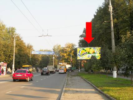 Billboard A in Sumi, 3x6  Privokzal'na st. / Troic'ka st., bila supermarketu "Ekomarket" Photo 1
