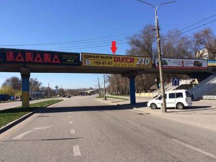 Billboard A in Zaporizhzhya Priberezna avtomagistral' - Sevcenko bst., v storonu Metalurgiv av., vartist' poslug z montazu / demontazu ne vhodit' u vartist' orendi i oplacuet'sa okremo Photo 1
