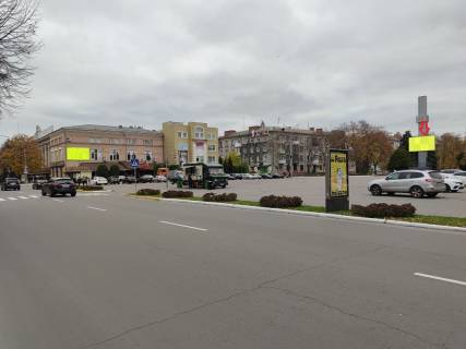 Video Billboard A in Kremenchuk Soborna st., 16 - Nezaleznosti pl., prajs za rolik 15sek 1 vihid / 5 hvilin, z 7: 00-22: 00. Rozrahunok dla insih parametriv utocnujte u menedzera. - 297277 Photo 1