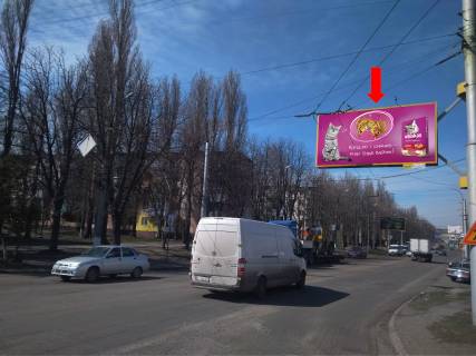 Billboard A in Kremenchuk, 3x6  Pugacova st. / Svobodi av. (kol. 60-ricca Zovtna st.), bila AZS Photo 1