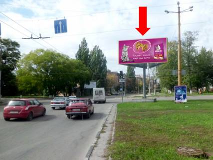 Billboard  in Kropyvnytskyi (Kirovograd), 3x6  Cikalenka st. (kol. Medvedeva st.) / Olefirenka st. (kol. Frunze st.), supermarket "ATB", park "Kovalivs'kij" Photo 1
