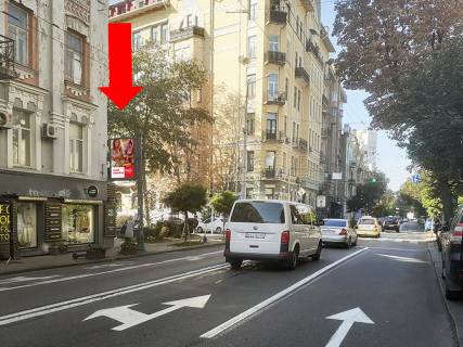 Citylight B in Kyiv, 1.8x1.2  V. Zitomirs'ka st. / Goncara st., na svitlofori, v storonu L'vivs'ka pl. Photo 1