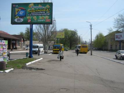 Billboard B in Pokrovsk Zaliznicna st. (kolis. Sota st.), avtostancia, z/d vokzal Photo 1