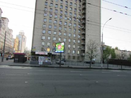 Video Billboard A in Kyiv Antonovica st. (kolis. Gor'kogo st.), 51 - Fizkul'turi st., prajs za translaciu rolika 10 sek 1vihid/90 sek, z 0:00 do 23:59 - 393869 Photo 1