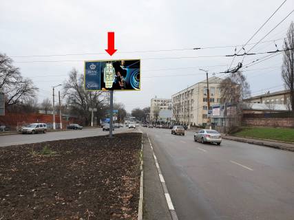 Billboard A in Kropyvnytskyi (Kirovograd), 3x6  Cikalenka st. (kol. Medvedeva st.) / Sevcenka st., 1, Derzavnij Pedagogicnij Universitet Photo 1