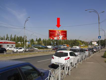 Prismatron, Prism A in Kyiv, 3x6  Staroborispil's'ka - pl. Harkivs'ka, rozdil'nik, st.m. "Borispil's'ka", v storonu st.m. "Cervonij Hutir" - 215233 Photo 1