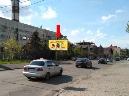 Billboard B in Uzhgorod, 3x6  Grusevs'kogo st., 25 / Zan'kovec'koi st., v bik Kapusans'koi st. Photo 1