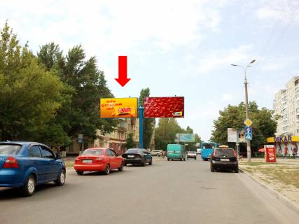 Billboard  in Kherson, 3x6  Universitets'ka st. (kol. 40-ricca Zovtna st.), 104, bila kinoteatru "Suputnik", rozdil'nik, v centr, liva Photo 1