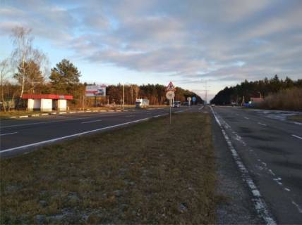 Billboard A in Lutsk Trassa Rovno-Luck, perekrestok, povorot na Cuman' Photo 1