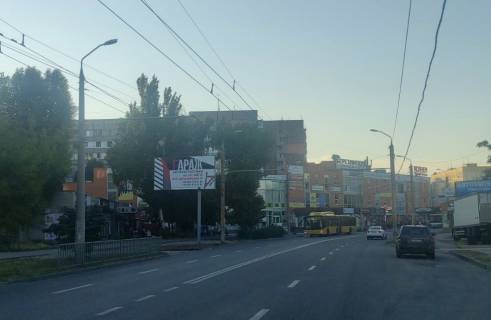 Billboard  in Dnipro (Dnipropetrovsk), 3x6  Marii Lisicenko st., 17 Photo 1