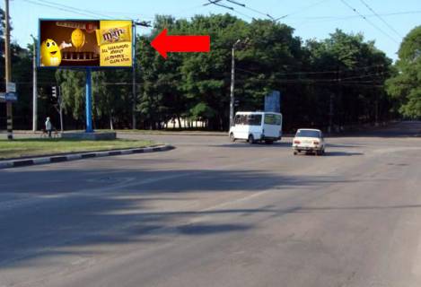 Billboard A in Kropyvnytskyi (Kirovograd), 3x6  Cikalenka st. (kol. Medvedeva st.) / Olefirenka st. (kol. Frunze st.), supermarket "ATB", park "Kovalivs'kij" Photo 1