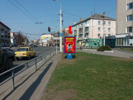 Citylight  in Lutsk, 1.8x1.2  Kovel's'ka st. / Hmel'nic'kogo st., bila gastronomu "Zosa" Photo 1