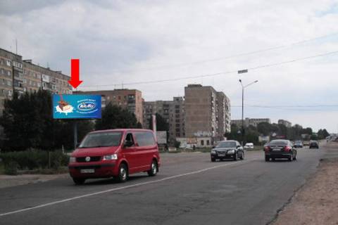 Billboard B in Oleksandria, 3x6  Geroiv Stalingradu av. / Sobornij av. (kol. Lenina av.), rozdil'nik Photo 1