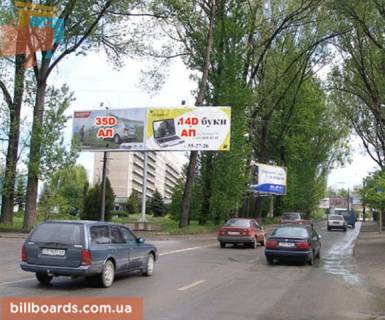 Billboard A in Chernivtsi, 3x6  Vinnicenka st. - Rosijs'ka st., na rozdil'niku, pravij Photo 1