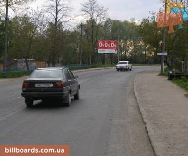 Billboard B in Chernivtsi, 3x6  Galic'kij slah st. - Smolens'ka st., viizd z mista Photo 1