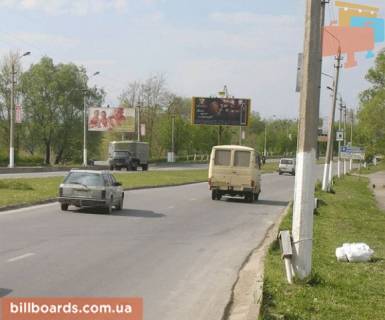 Billboard B in Chernivtsi, 3x6  Izmajlivs'ka st. - Sinel'nikova st. Photo 1