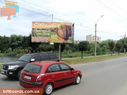 Billboard B in Chernivtsi, 3x6  Komarova st., bila parku, v bik Golovnoi st. Photo 1
