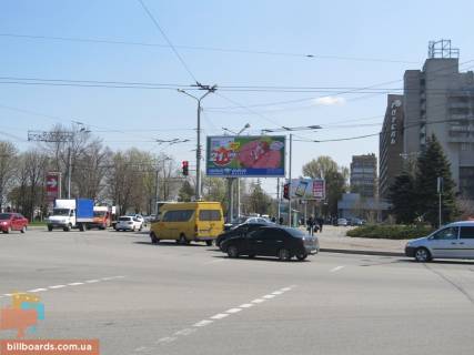 Prismatron, Prism A in Dnipro (Dnipropetrovsk) Siceslavs'ka Naberezna st. (kolis. Naberezna Lenina st.), 35 - 154174 Photo 1