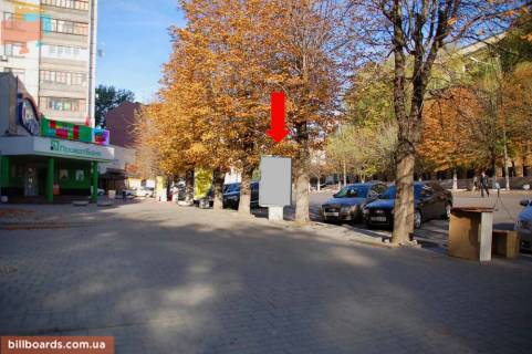 Citylight B in Dnipro (Dnipropetrovsk) Vernadskogo st. (byvs. Dzerzinskogo st.), 1-3 / Avornickogo av. (byvs. Marksa av.) Photo 1