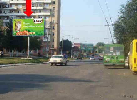 Billboard B in Ivano-Frankivsk Trolejbusna st. / Galic'kaa st., bila magazinu "Favorit" Photo 1