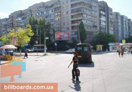 Prismatron, Prism  in Kherson Lavreneva st. - Svatyh Kirilla i Mefodia av. (byvs. Dimitrova av.) - 81198 Photo 1