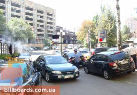 Citylight  in Kyiv Secevyh Strel'cov st. (byvs. Artema st.), 4 Photo 1