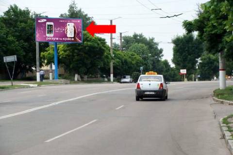 Billboard B in Kropyvnytskyi (Kirovograd) Soborna st. (kol. 50-ricca Zovtna st.) / Usakova st., supermarket "Kopilka", kinoteatr "Portal", gotel' "Turist" Photo 1