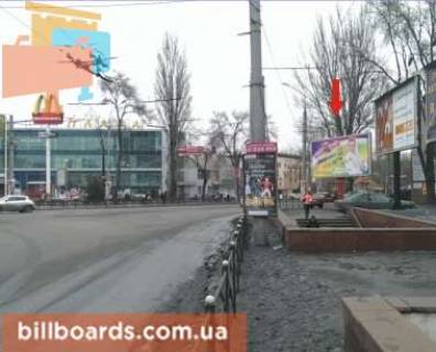 Prismatron, Prism A in Krivy Rig, 3x6  Volodimira Velikogo (kol. Meleskina) st., 34, zupinka "Gotel' Kiiv", u bik kil'ca Artema - 90515 Photo 1