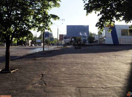 Billboard A in Krivy Rig Velikogo st. (kolis. Meleskina st.) - Katerinivs'ka st. Photo 1