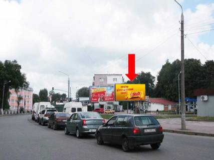 Billboard A in Lviv, 3x6  Pasicna st. / Medovoi Peceri st., bila magazinu "Indigo" Photo 1