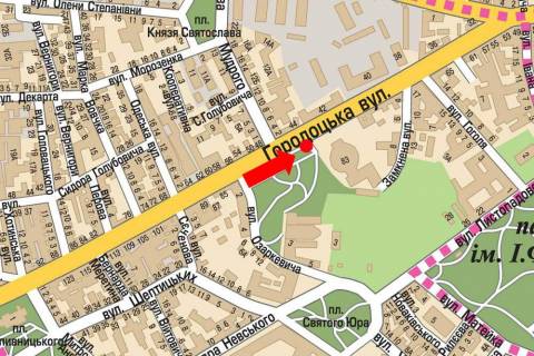 Citylight A in Lviv, 1.8x1.2  Gorodoc'ka st., 83, Cirk, v centr scheme